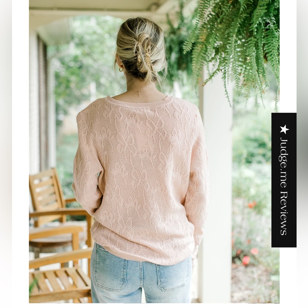 Kori Pink Bows Sweater. Women’s Small